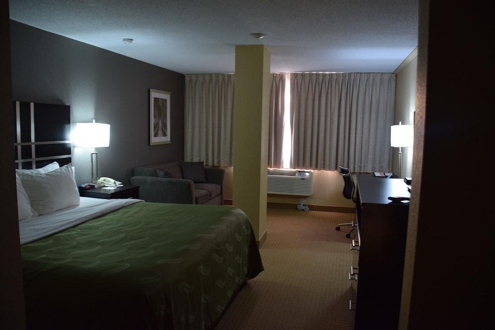 Quality Inn Bracebridge Exterior foto